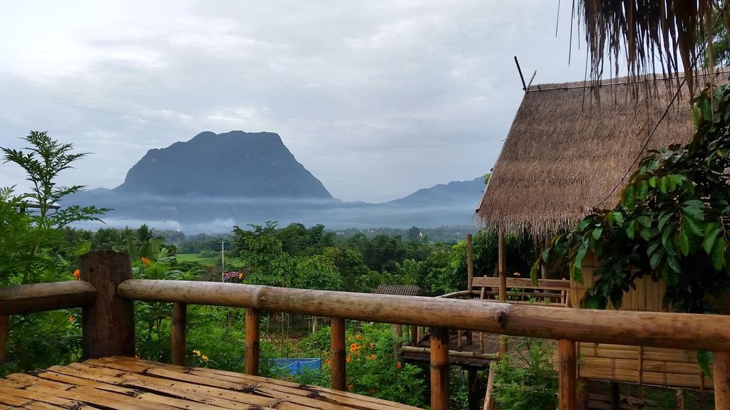 Baan Aingdoi Homestay, Chiang Dao Esterno foto