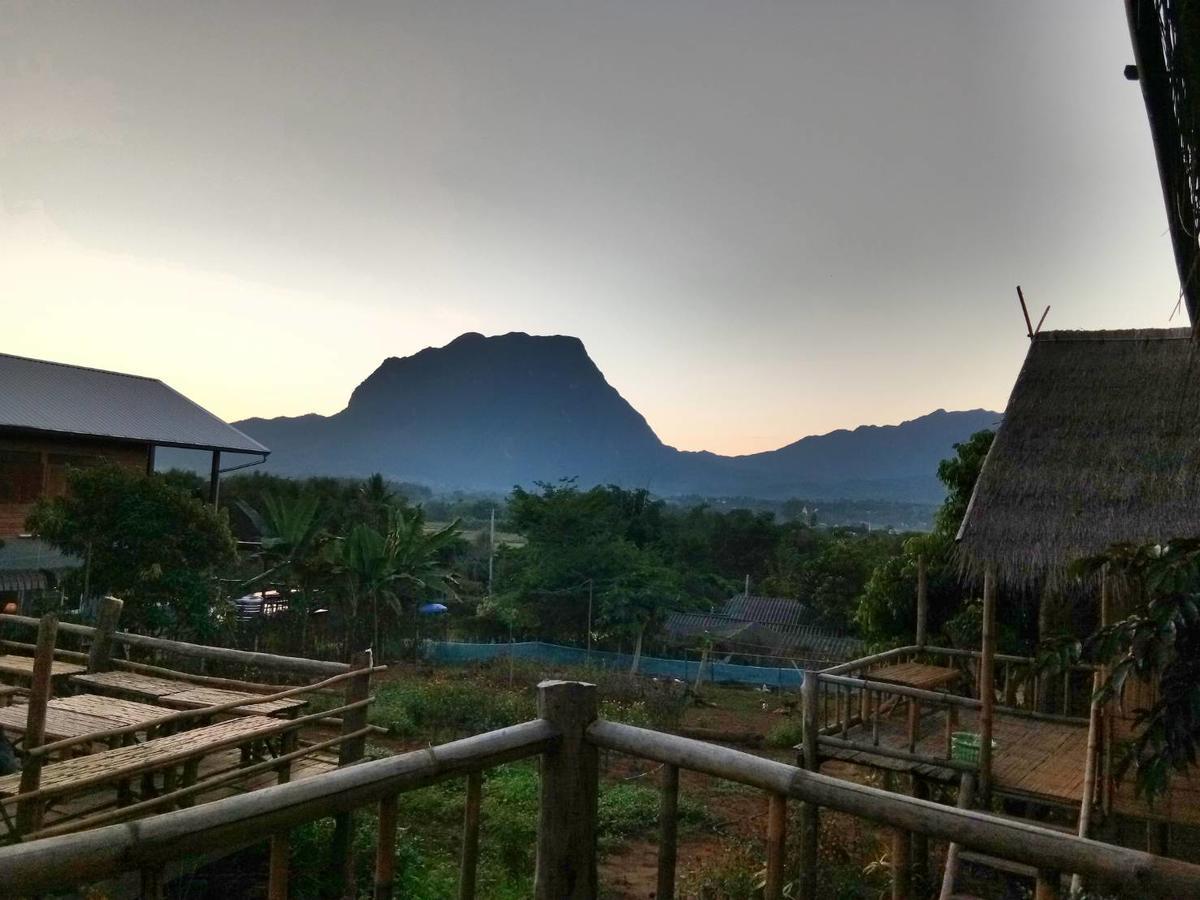 Baan Aingdoi Homestay, Chiang Dao Esterno foto