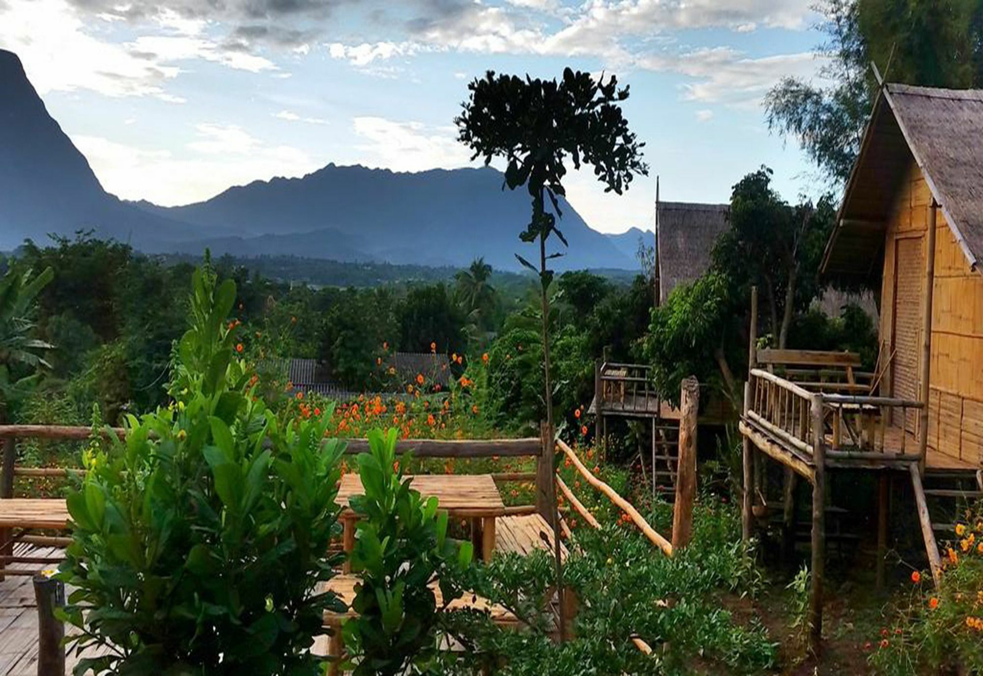 Baan Aingdoi Homestay, Chiang Dao Esterno foto