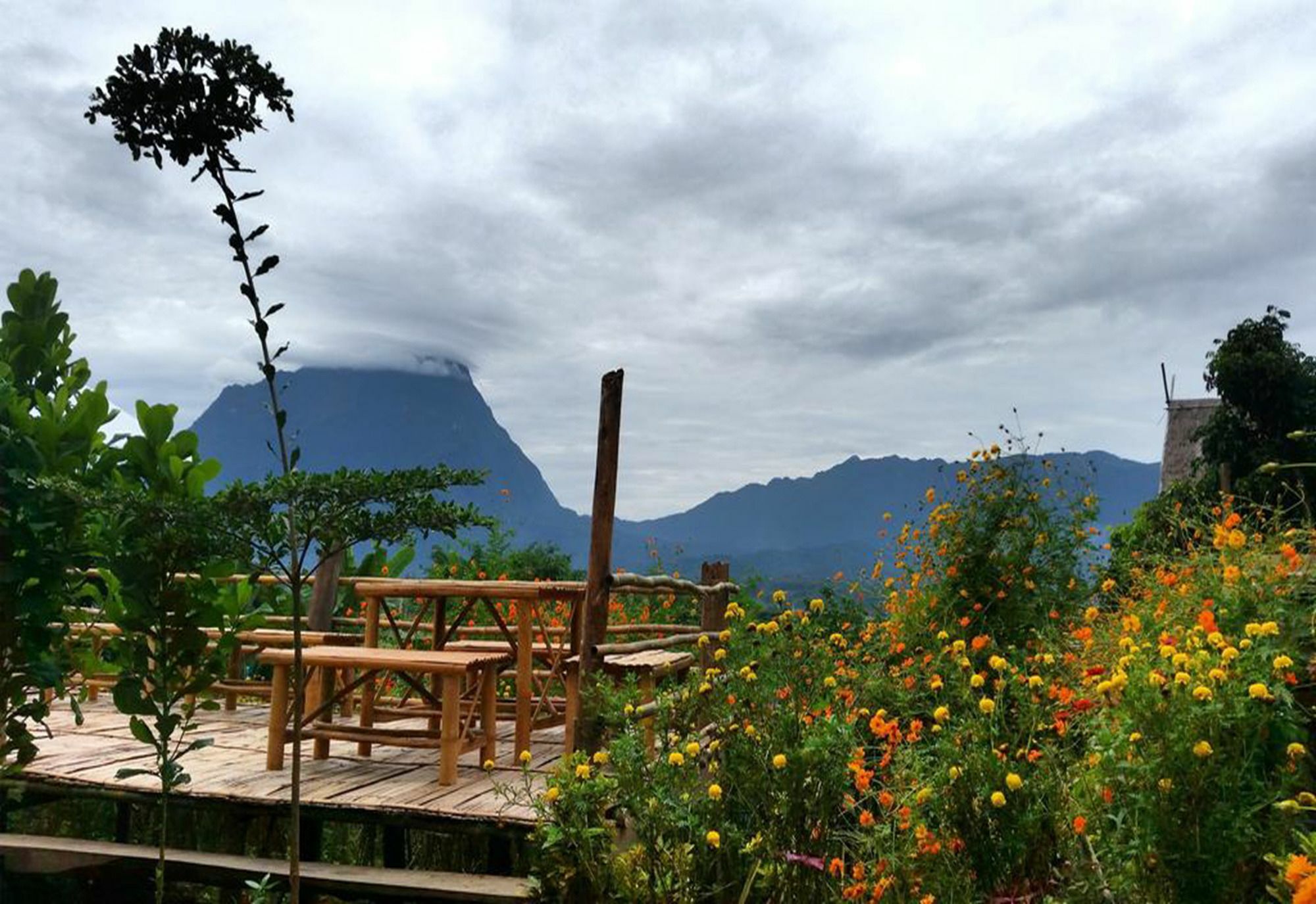 Baan Aingdoi Homestay, Chiang Dao Esterno foto